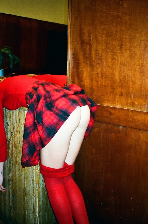 theindifference:

slipperygoodness:

martinakeenan:

YOUTH IS BRINGING ME DOWN #1
Taken by Martina Keenan 


!
