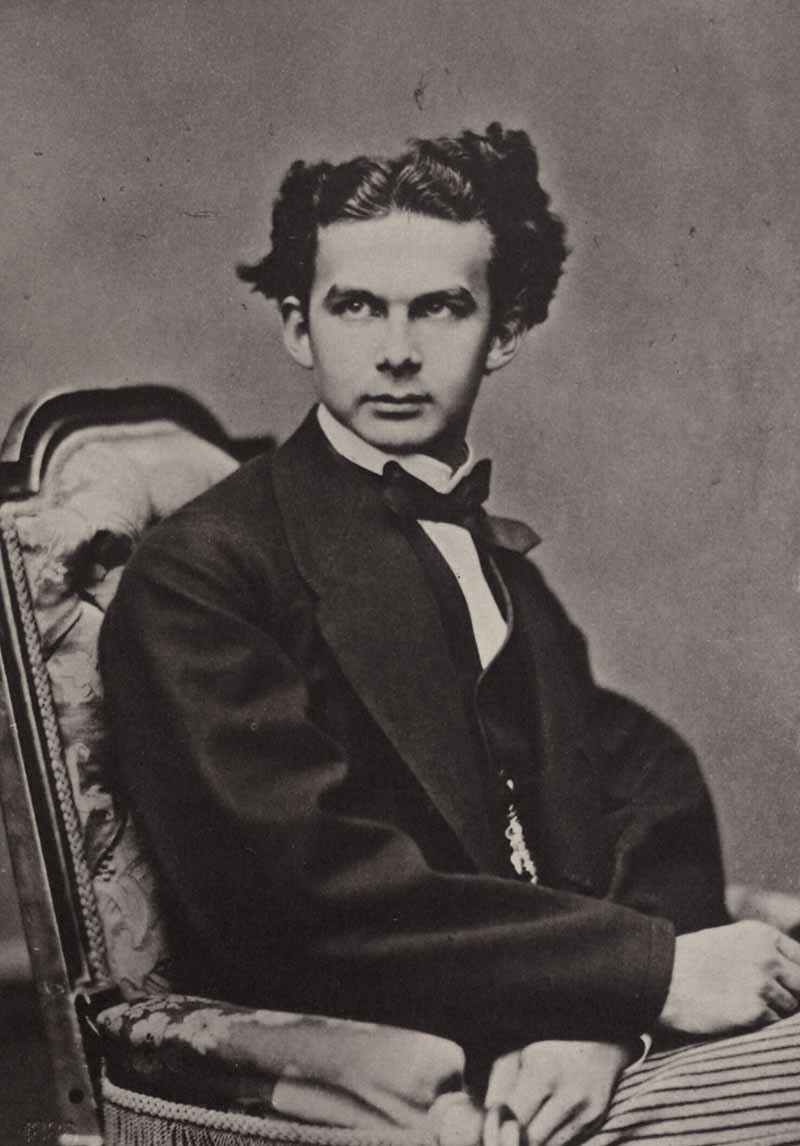 fuckyeahhistorycrushes:

Ludwig II (25th August 1845 - 13th June 1886) or Ludwig Otto Friedrich Wilhelm was King of Bavaria from 1864 until his death. He is sometimes called the Swan King and der Märchenkönig, the Fairy Tale King.