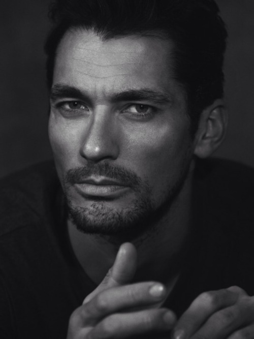 Even outtakes of David Gandy are amazing.  Case in point is this unpublished picture by Pawel Pysz for ICON Spain/ICON El Pais. This beautiful black and white photo didn’t make it into ICON Spain (edition no. 18).  How many gorgeous photos of David haven’t made it into a publication?  We can only imagine how difficult it must be to have to chose one photo over another.  Of course, we wouldn’t mind having that job.  ;)