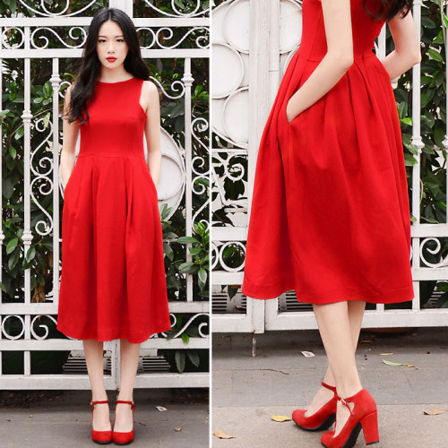 lookbookdotnu:Vintage Red (by Rosa) - Bonjour Mesdames