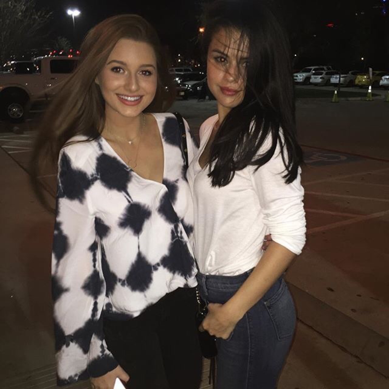 @natalie_serio: night out with my girl @selenagomez