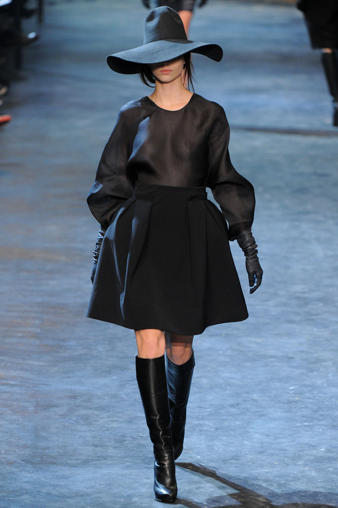 mulberry-cookies:

Lanvin F/W 2011
