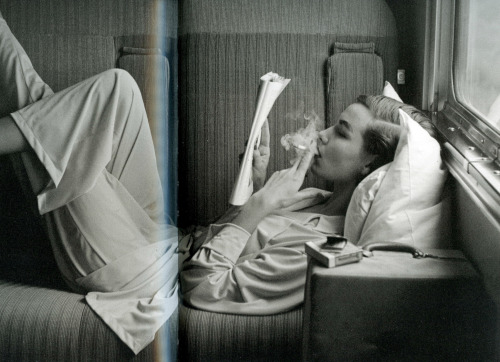 "Southwest Passage - Sunset Pink", model unknown, pajamas by Kickernick, photo by Lillian Bassman, variant published in Harper’s Bazaar, January 1951