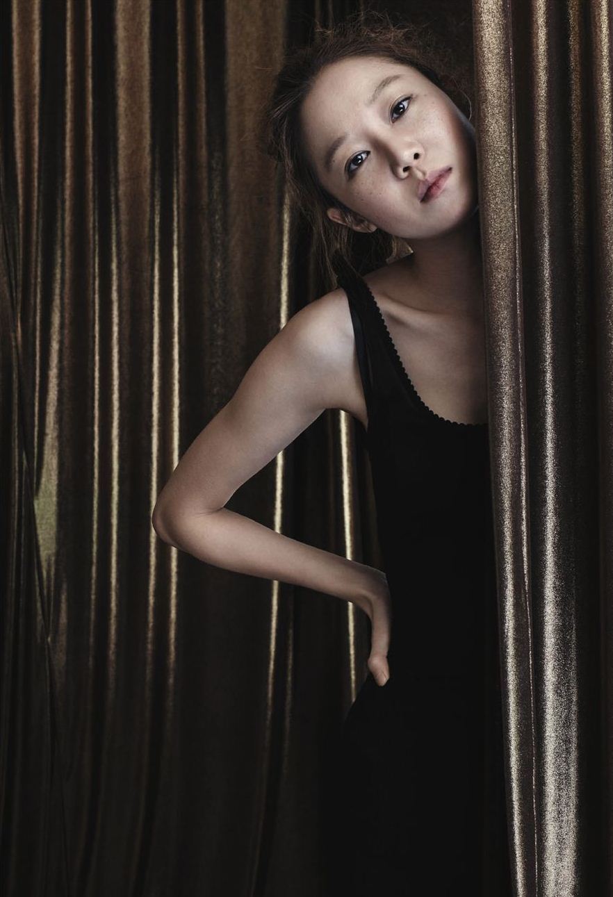Gong Hyo Jin - High Cut Magazine Vol.141