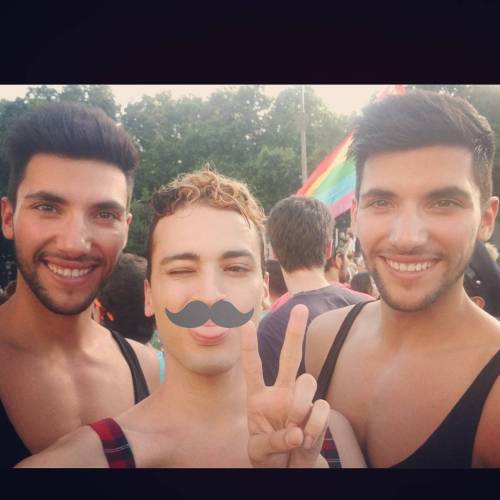 neogio: #Pride in #Madrid :) with #twins (at Plaza de Cibeles)