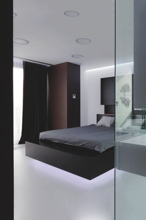 luxuryera:

Romanian Penthouse | Square ONE