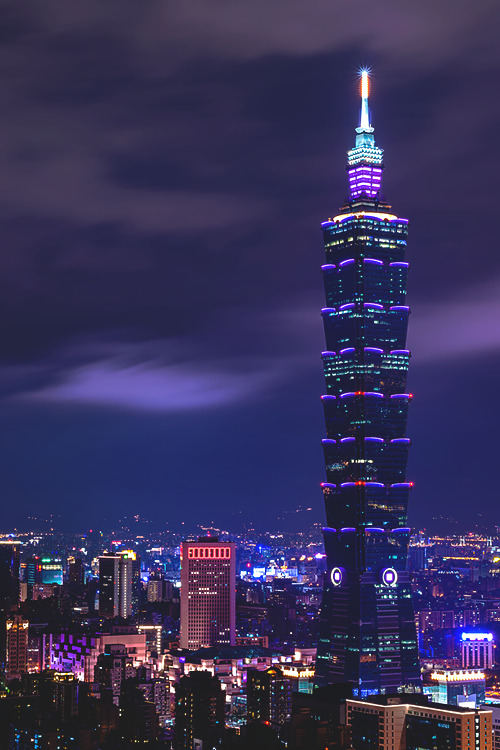 luxuryera:

Taipei 101 | Photographer
