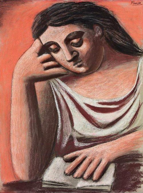 colin-vian:

   Pablo Picasso - La liseuse, 1921. Pastel on paper