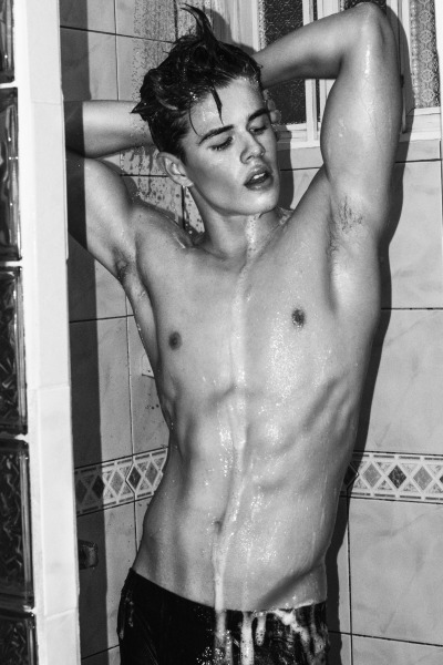 amazing-men: ybabbphoto: Cooling it Test Shoot | Alejandro Q Independent Model Management @immcr &lt;p&gt;Amazing-Men Archive&lt;/p&gt; 