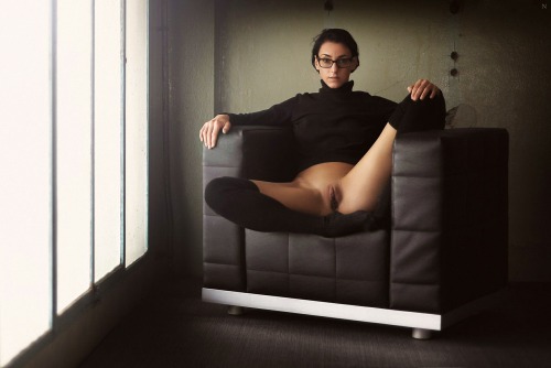 breathtakingportraits:

Yma - Executive Chair.
Shot by Dani Fehr...