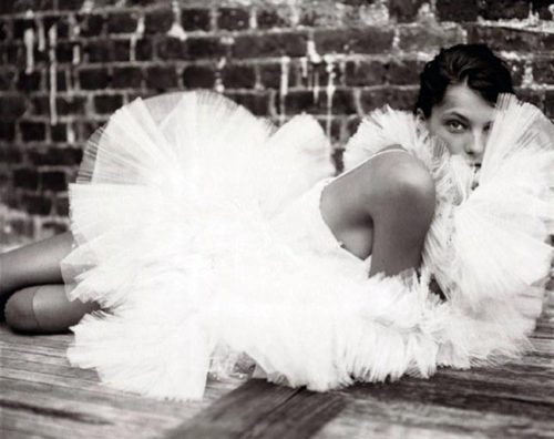 lelaid:Daria Werbowy by Paolo Roversi for British Vogue, May... - Bonjour Mesdames