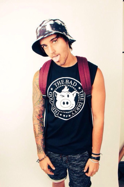 janoskidk: Beau just posted this on Twitter :) Beau Brooks, of the Brooks Brothers.