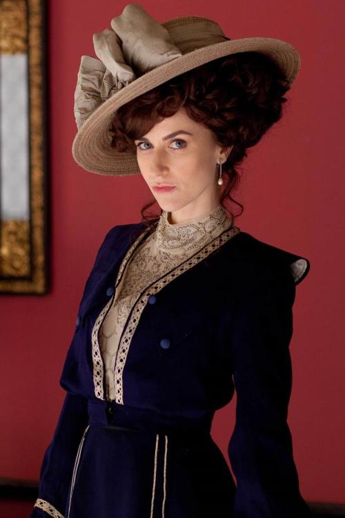 the-garden-of-delights:

Katherine Kelly as Lady Mae Loxley in Mr Selfridge (TV Series, 2013).