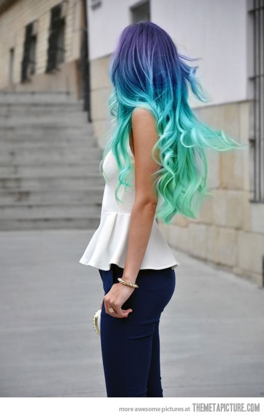 trendy DIY turquoise ombre hair dye for long wave gold hair girls ...
