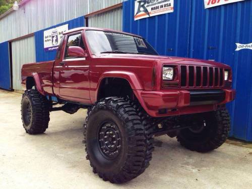 Lifted Jeep Comanche