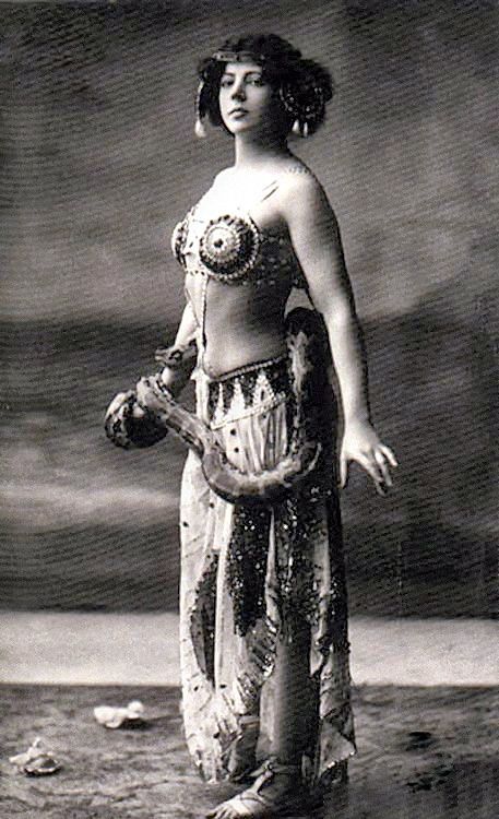 

Mata Hari