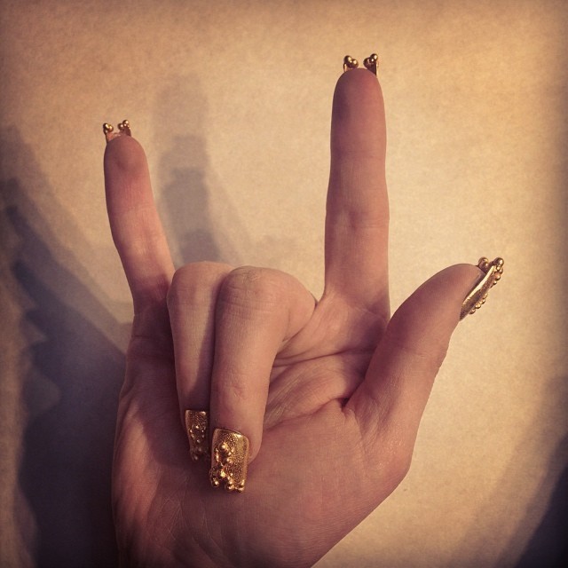 BE A STYLE ROCKSTAR! We want to hear from you!  play stylist with some lasergirl nails!  what celebrity could rock our dragon nails? what outfit would make the cube nails the perfect acessory? comment, tweet at us or tag us in a pic here in #instagram! #golaser #nails #stylist #nailart