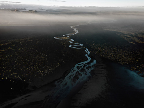 zolairo:


“Dyralaekir River on Myrdalssandur” Photographed by Edward Burtynsky near Iceland, 2012

