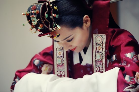 hanboklynn:</p><br /><br /><br />
<p>SES singer and actress Eugene and actor Tae-Young Ki’s Wedding with Hanbok Lynn. Various kinds of hanboks were designed for this beautiful couple. <br /><br /><br /><br />
Please take a look at their outfits that made them shining stars :) </p><br /><br /><br />
<p>-</p><br /><br /><br />
<p>Hanbok is a Korean traditional custom that people still wear nowadays for special event. HanbokLynn, a Korean fashion design company, mixes modern and the past in a very smart way so that people would still love to wear hanbok. More photos are available at http://www.facebook.com/hanboklynn <br /><br /><br /><br />
http://www.hanboklynn.co.kr<br /><br /><br /><br />
 Instagram: @hanboklynn</p><br /><br /><br />
<p>