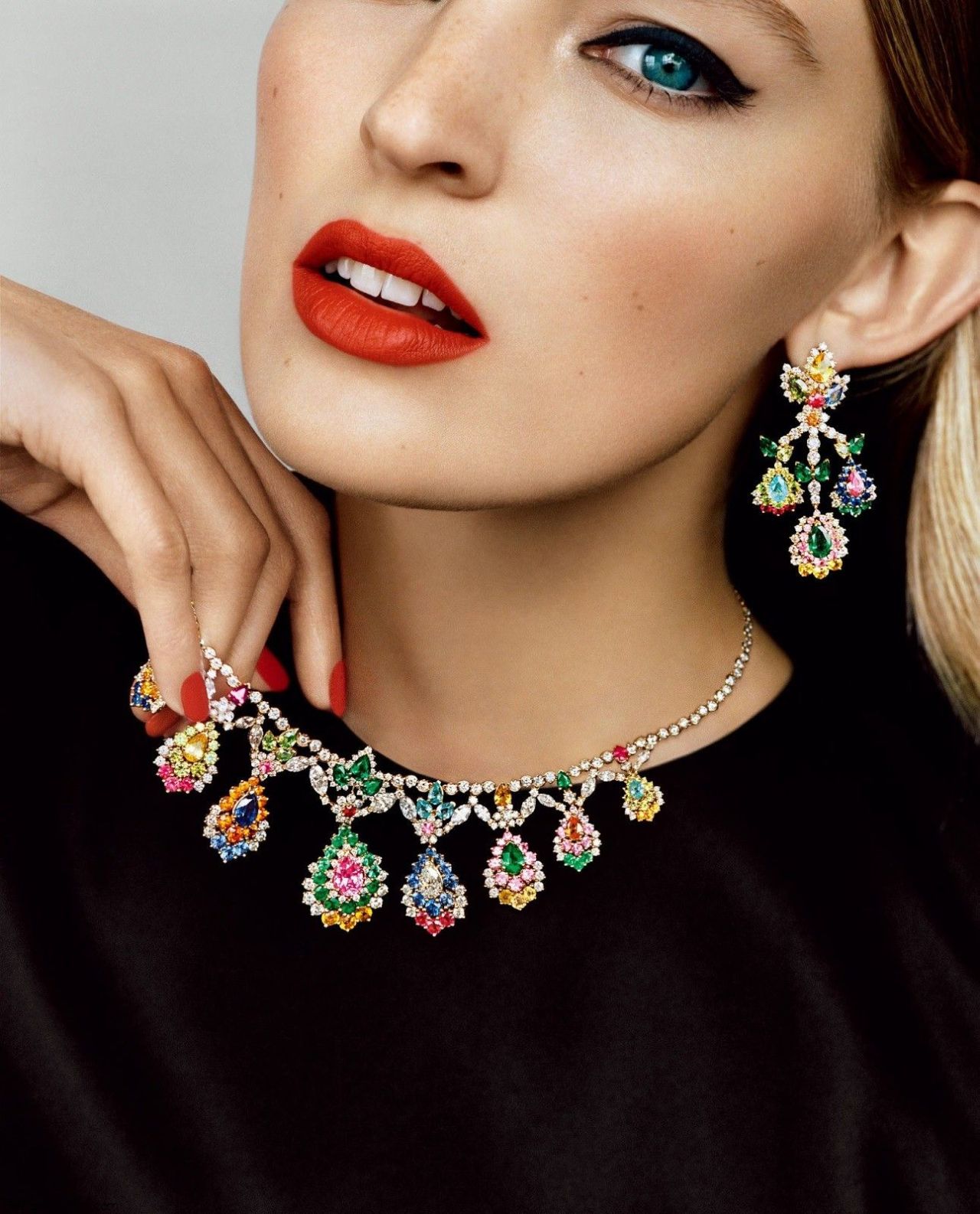 lovejewelry:

Dior Jewelry for Vogue Japan 2013