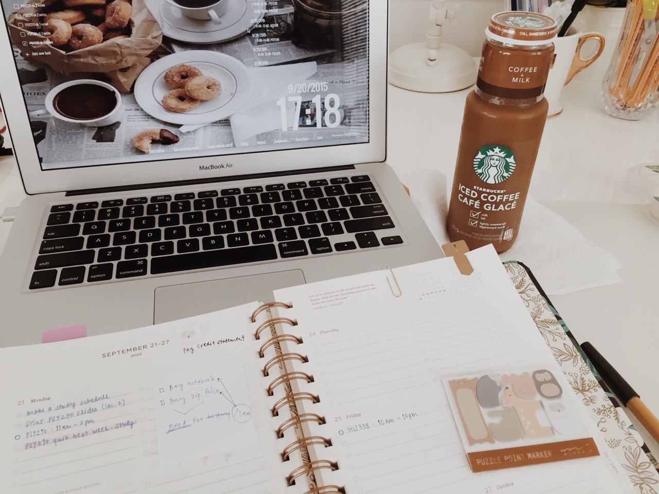 bellestudy:

20/9/15 • Planning out my week and having a late afternoon coffee. Got quite a lot done this weekend, hoping this next week will be as productive ☕️
