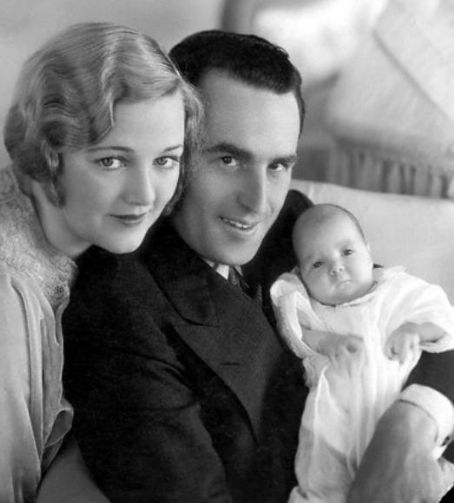 Mildred Davis, Harold Lloyd and baby son Harold Lloyd, Jr.
1931