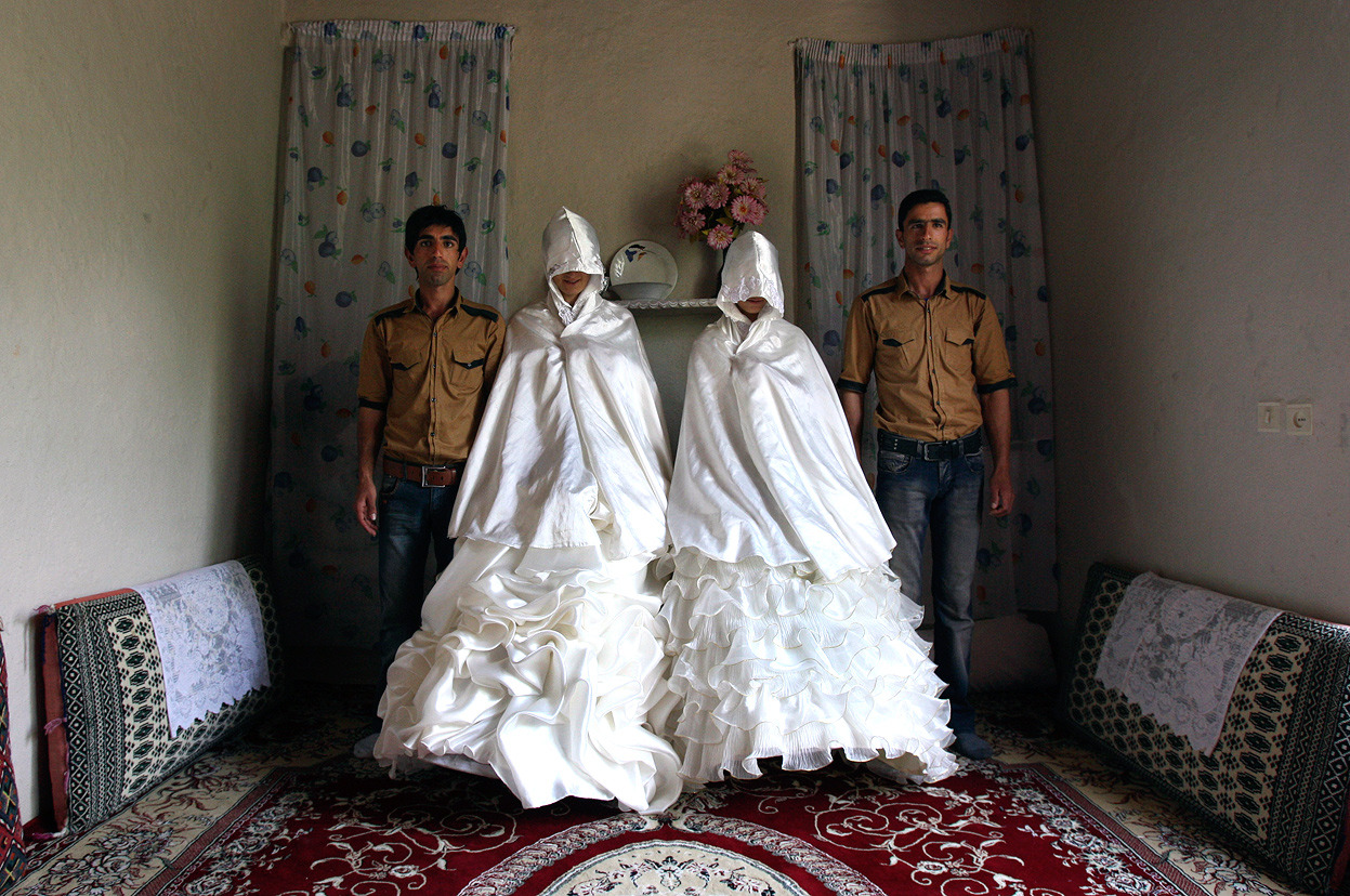 Iranian wedding dress