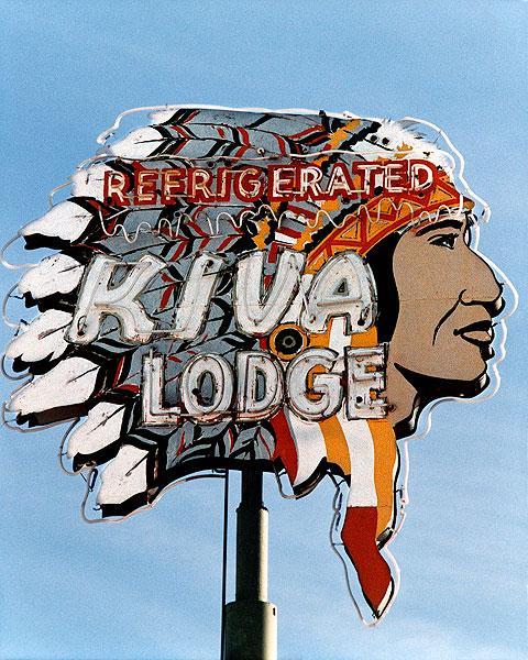 Kiva Lodge Motel - 668 West Main Street, Mesa, Arizona U.S.A. - date unknown