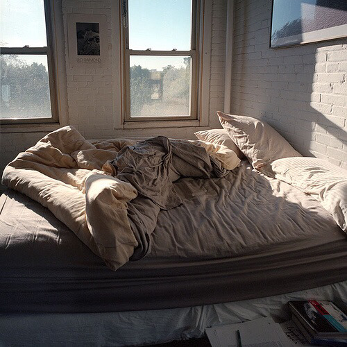 messy bed sheets | Tumblr