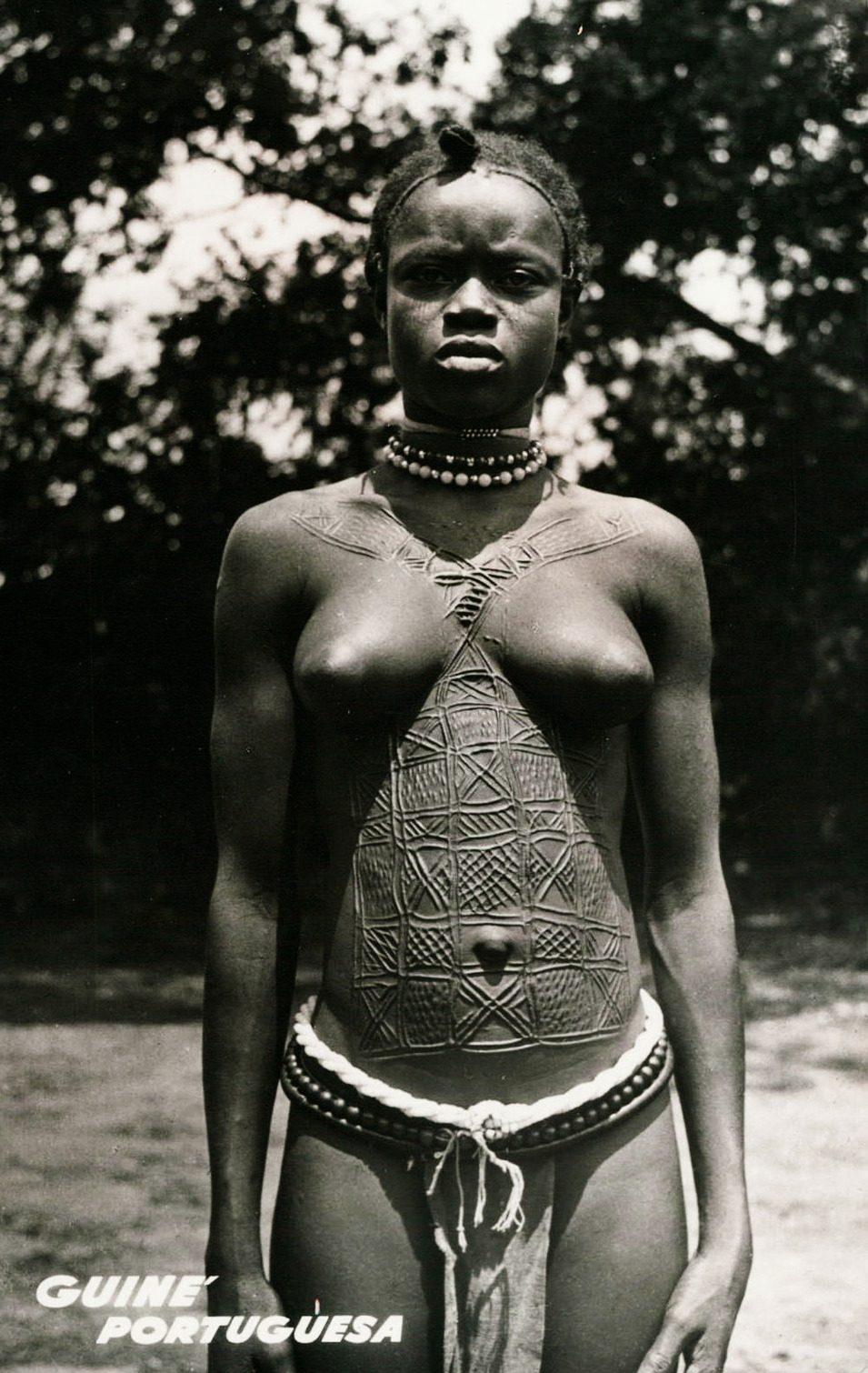 Native Nudity (nativenudity): matrixbotanica: 1950s Guinea