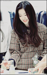 châtain - Bae Joo Hyun (Irene - Red Velvet) Tumblr_nia5f9gJim1s1mmh4o3_250