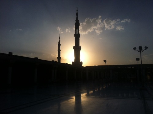 المسجد النبوي Tumblr_mvyqt07rEG1rl2765o10_500