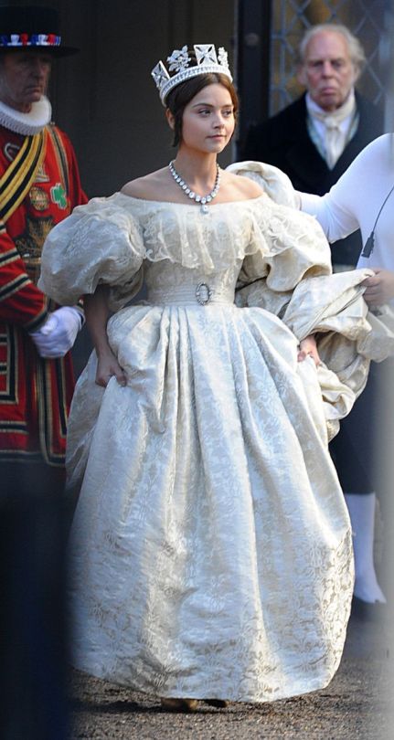 victoria - Queen Victoria, la nouvelle série d'ITV - Page 3 Tumblr_nxioywbipQ1qc2k4vo2_540