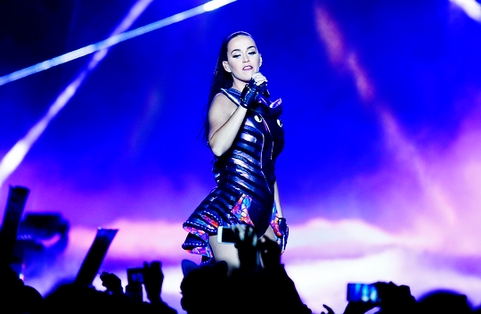 Katy Perry >> The Prismatic World Tour - Página 9 Tumblr_nvtw5qrJ3m1qde8fto2_540