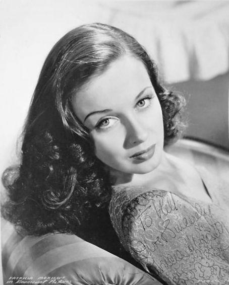 Actress and singer Patricia Morison, who had roles in 1940s movies including the John Garfield-Maureen O&#39;Hara film noir The Fallen Sparrow (1943), ... - tumblr_nlh5zbNa1I1s5o8nro1_500