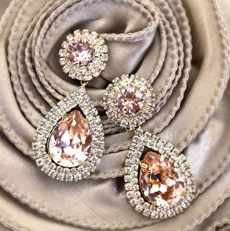 Glass bead drop earrings