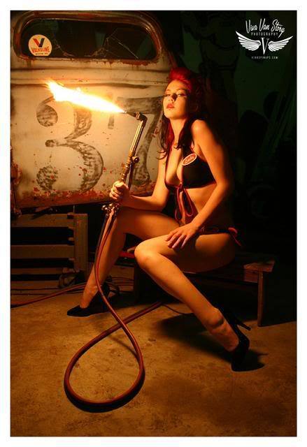 Flame paint hot rod pin up girl