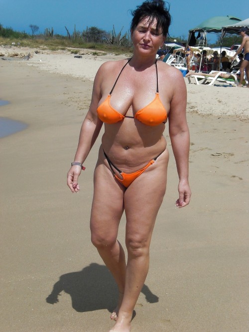 Eva larue bikini