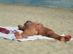 People who are nude or have sex in public places:http://sexandnudism.tumblr.com/