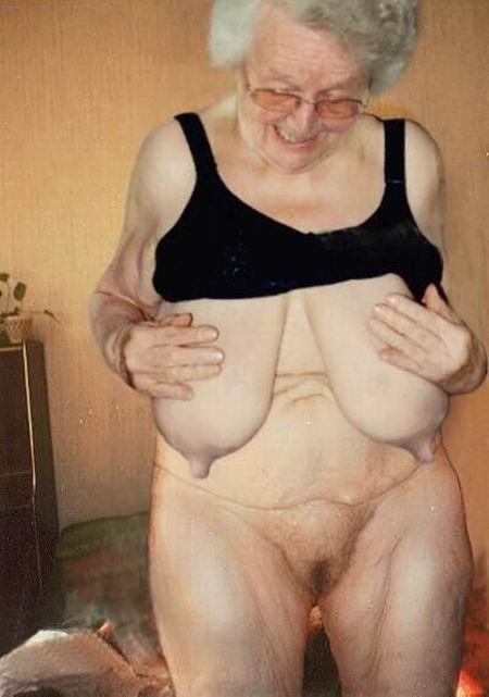 Old saggy granny nude